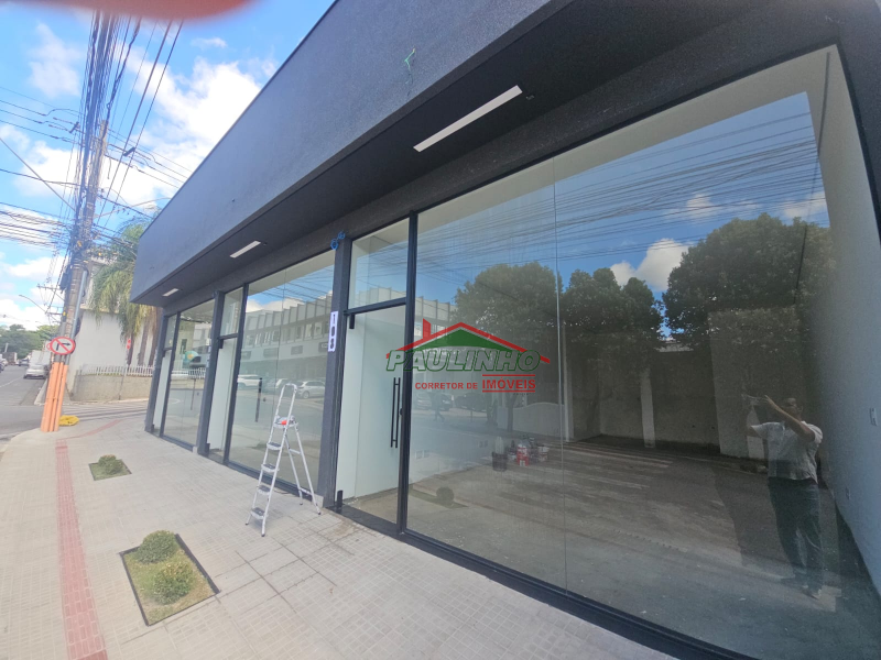 Vendo e alugo imóvel comercial no Centro de Sete Lagoas MG