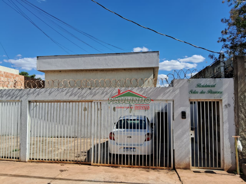 Alugo apartamento no bairro Santa Felicidade em Sete Lagoas MG