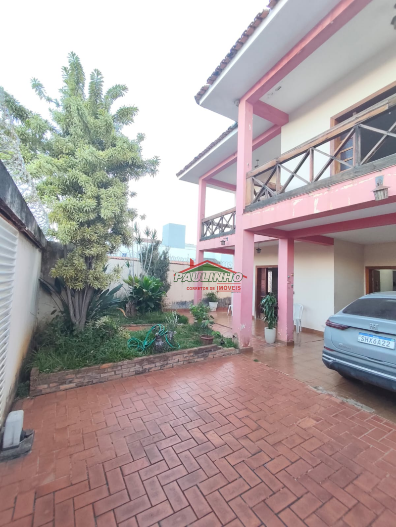 Vendo Casa no Bairro Mangabeiras em Sete Lagoas/MG