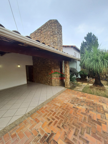 Linda Casa no Nossa Senhora do Carmo