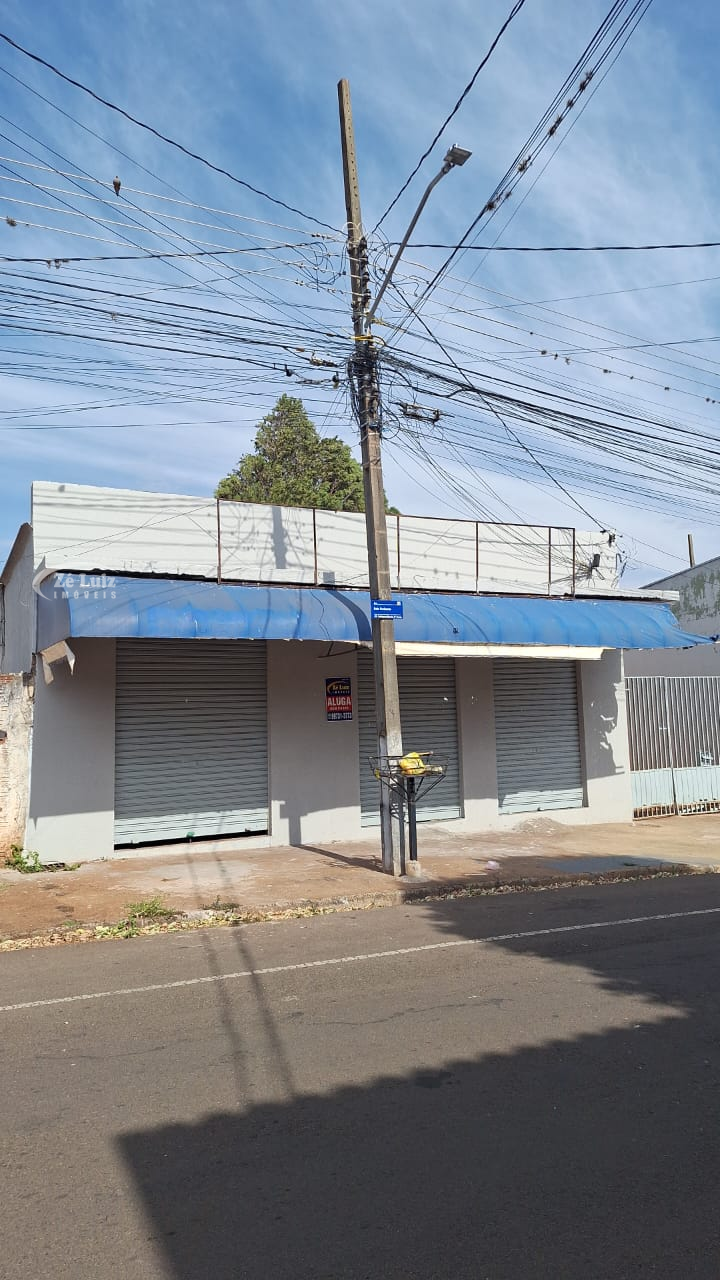 ALUGA SALA COMERCIAL NA AVENIDA BELO HORIZONTE, 174 JARDIM PANORAMA.