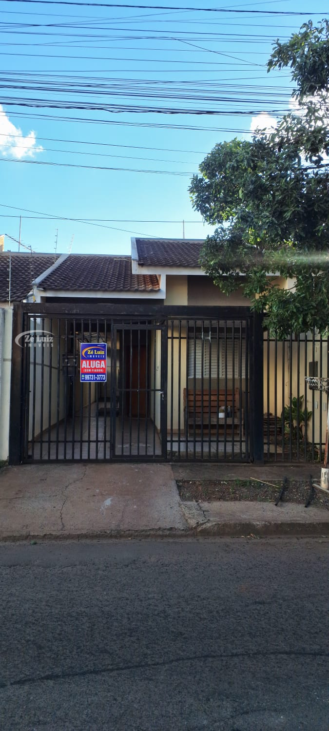 ALUGA CASA NA RUA EUCLIDES DA CUNHA, 2582 JARDIM OURO VERDE II