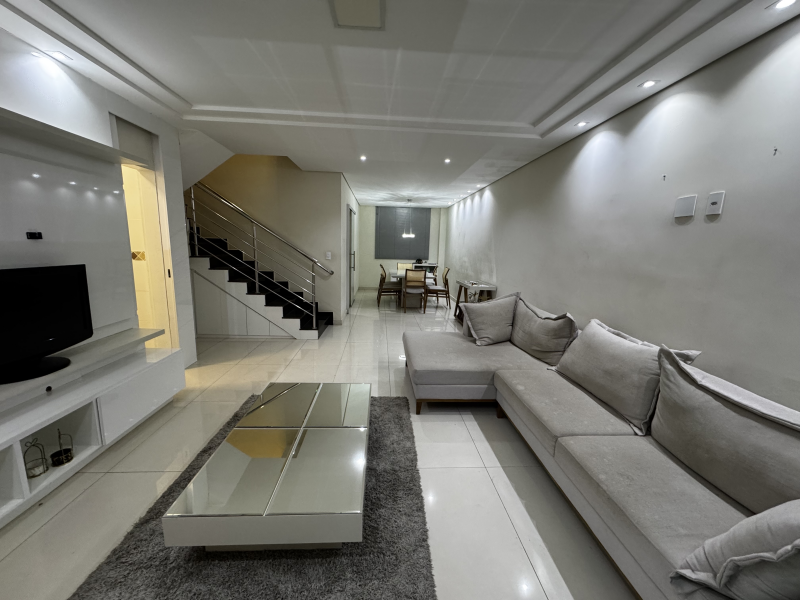 CASA 3 QTOS| TREVO