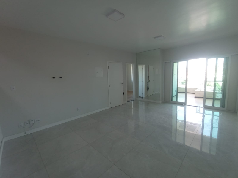 CASA 3 QTS | TRÊS BARRAS | CONTAGEM