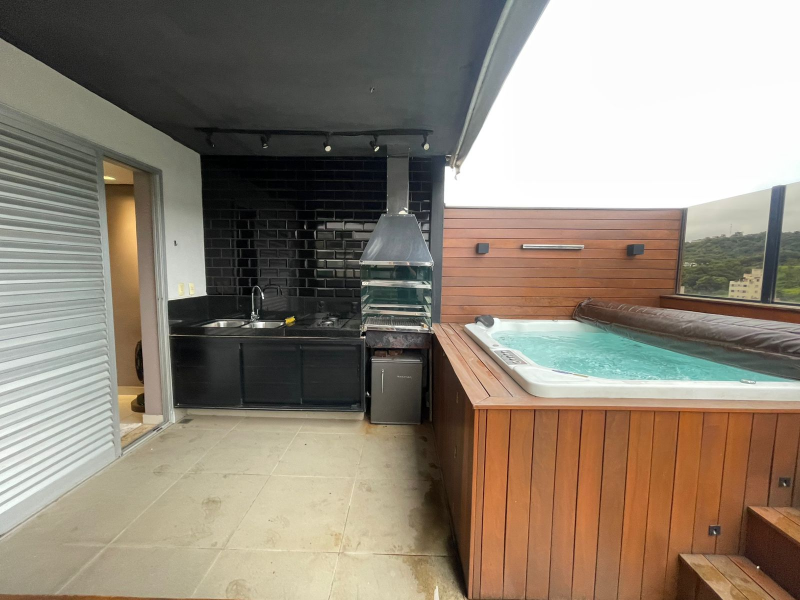 COBERTURA 3 QTOS | SUÍTE | CASTELO