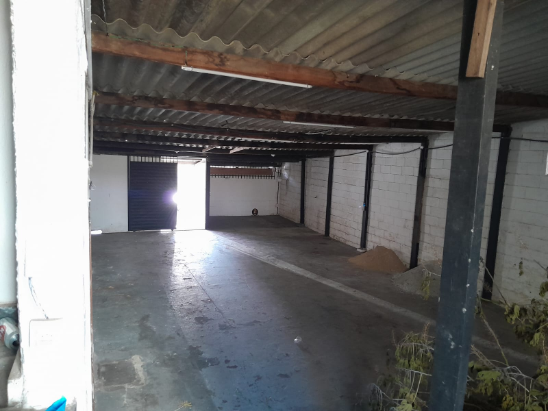 GALPÃO 250 M² | PAQUETÁ