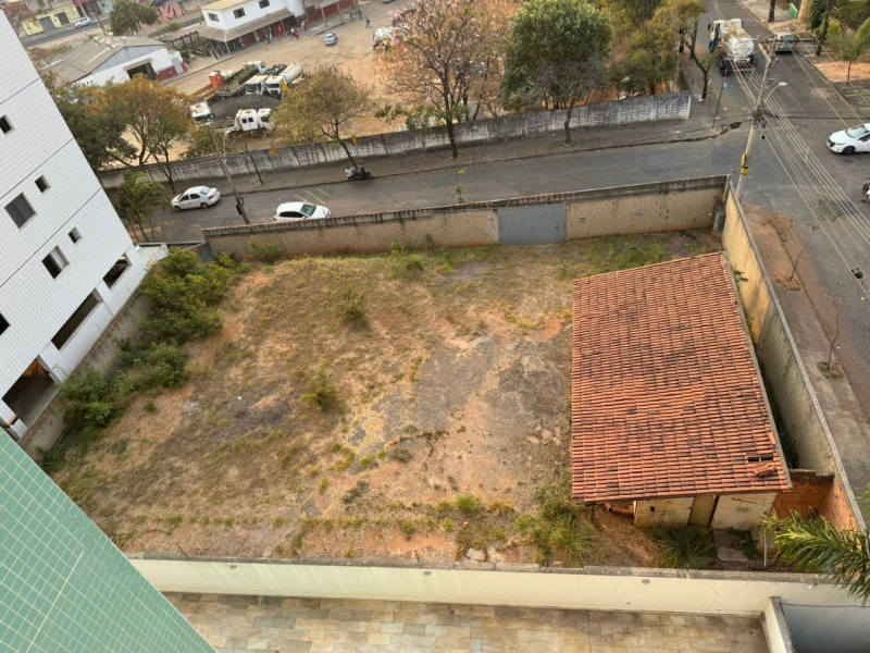 LOTE 720 M² | CASTELO