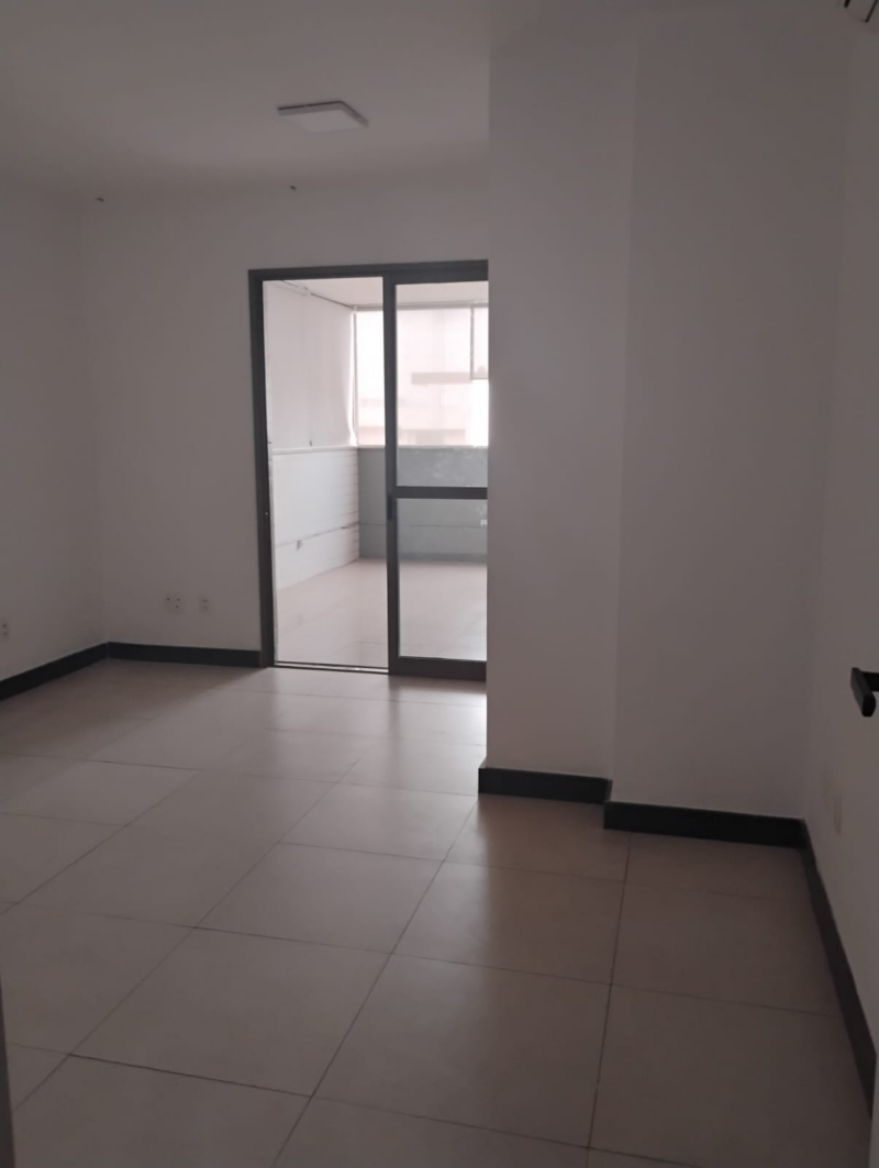 SALA COMERCIAL NO CASTELO 45METROS