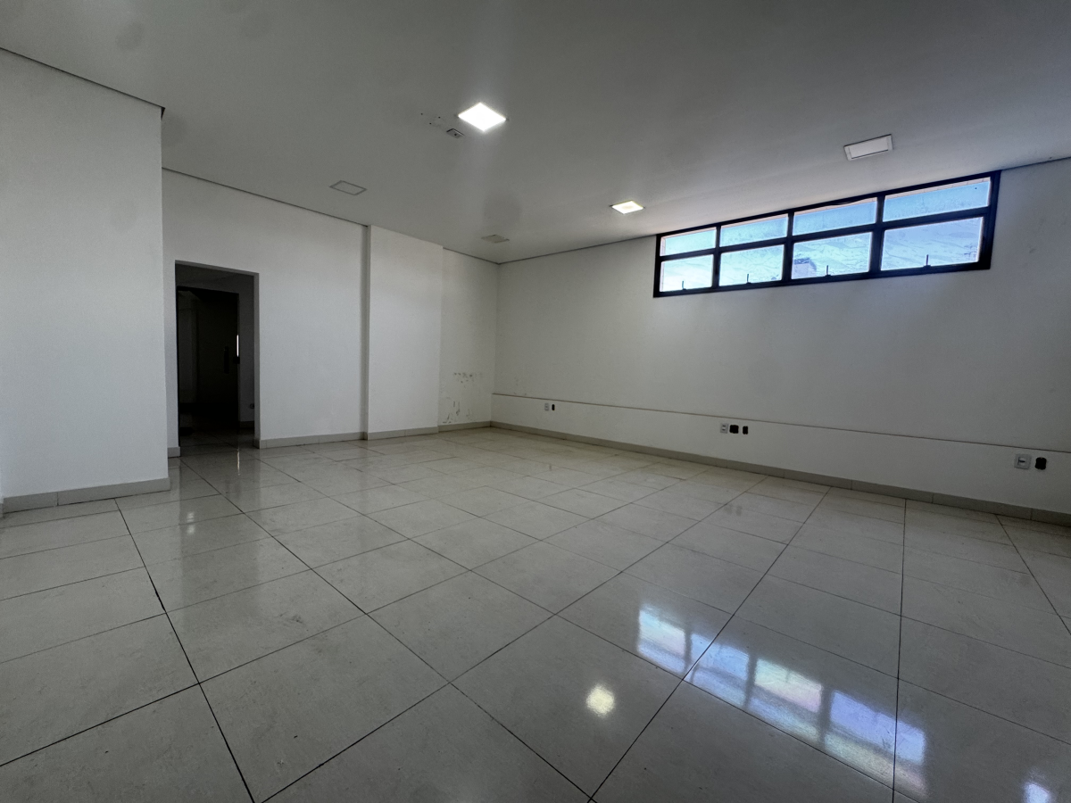 SALA COMERCIAL | 75M2 | CASTELO