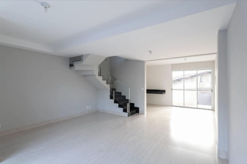 CASA 3 QTOS | SUÍTE | 3 VAGAS | PLANALTO