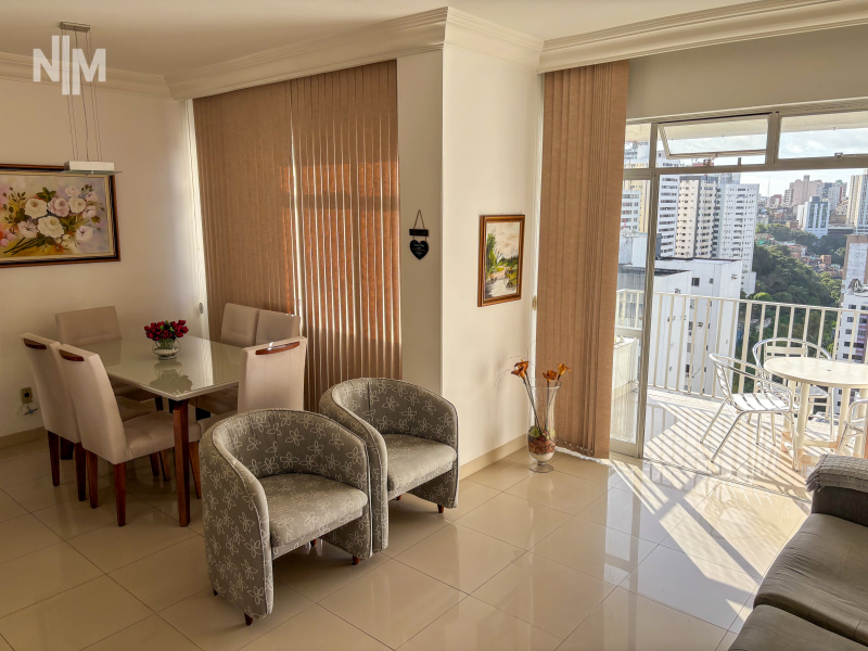 Apartamento com 3/4 (1 suíte) no Candeal
