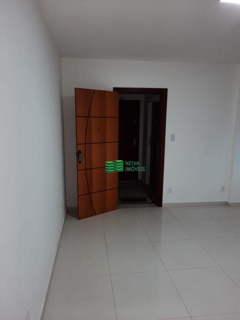 VENDA DE ÓTIMO APARTAMENTO 2/4,SENDO UMA SUÍTE - BROTAS