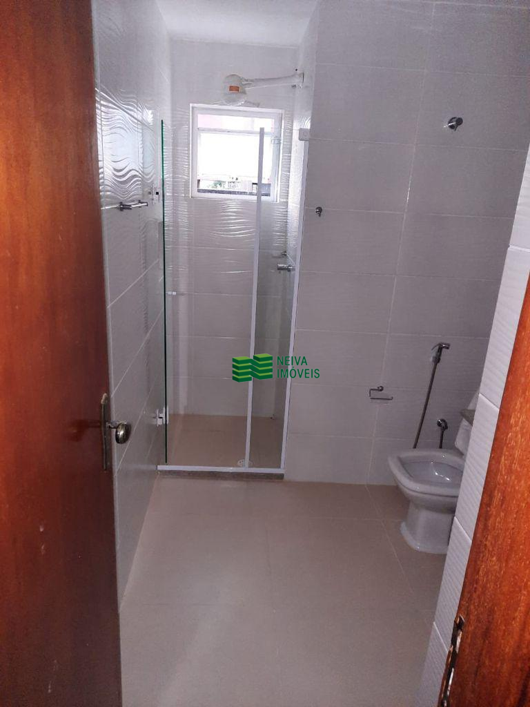 VENDA DE ÓTIMO APARTAMENTO 2/4,SENDO UMA SUÍTE - BROTAS