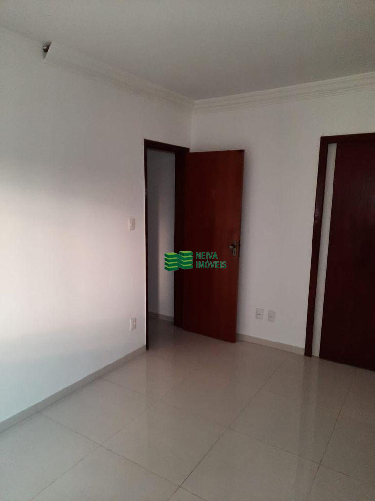 VENDA DE ÓTIMO APARTAMENTO 2/4,SENDO UMA SUÍTE - BROTAS