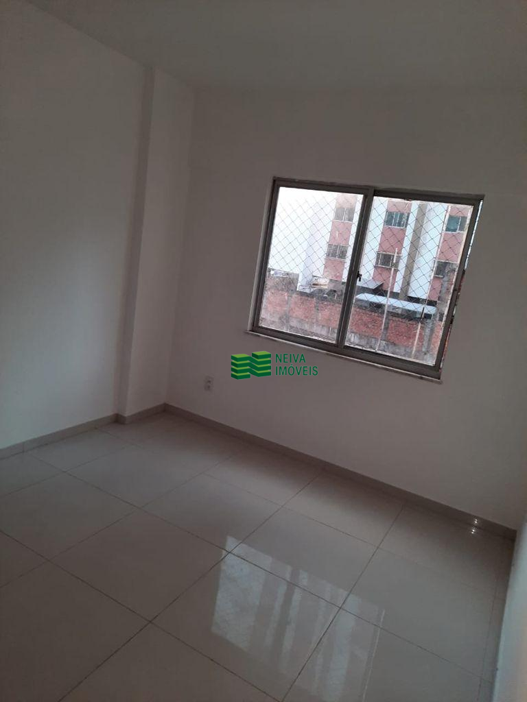 VENDA DE ÓTIMO APARTAMENTO 2/4,SENDO UMA SUÍTE - BROTAS