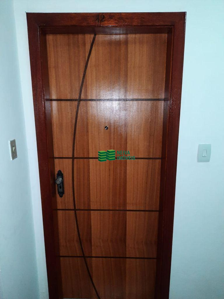VENDA DE ÓTIMO APARTAMENTO 2/4,SENDO UMA SUÍTE - BROTAS