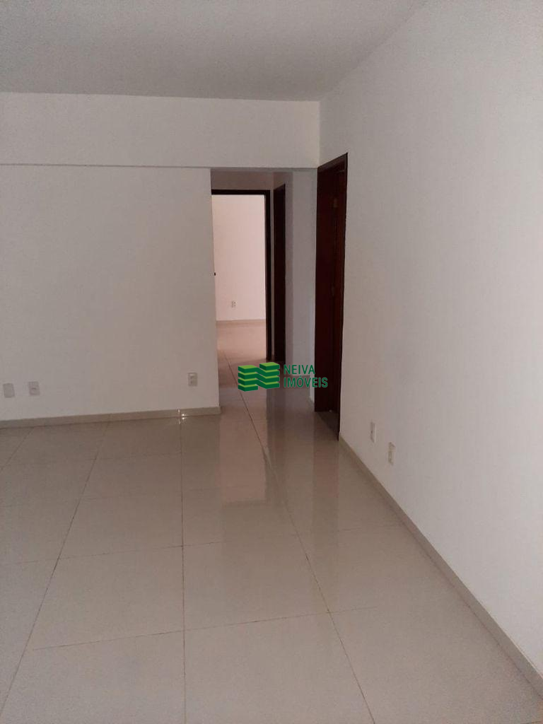 VENDA DE ÓTIMO APARTAMENTO 2/4,SENDO UMA SUÍTE - BROTAS