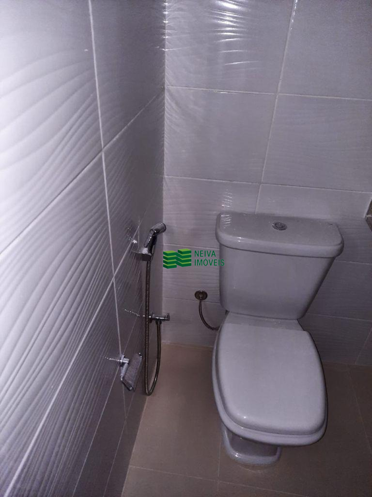 VENDA DE ÓTIMO APARTAMENTO 2/4,SENDO UMA SUÍTE - BROTAS