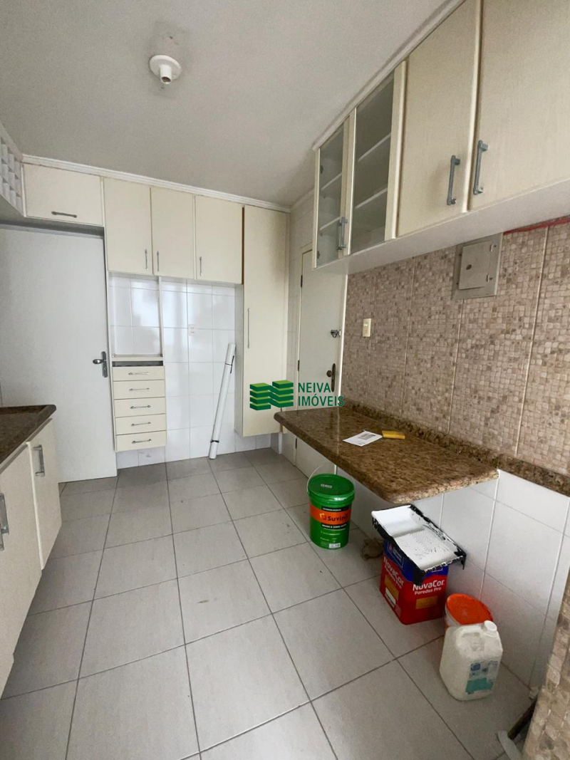 VENDA DE EXCELENTE APARTAMENTO 2/4 COM DEPENDÊNCIAS COMPLETAS - BROTAS