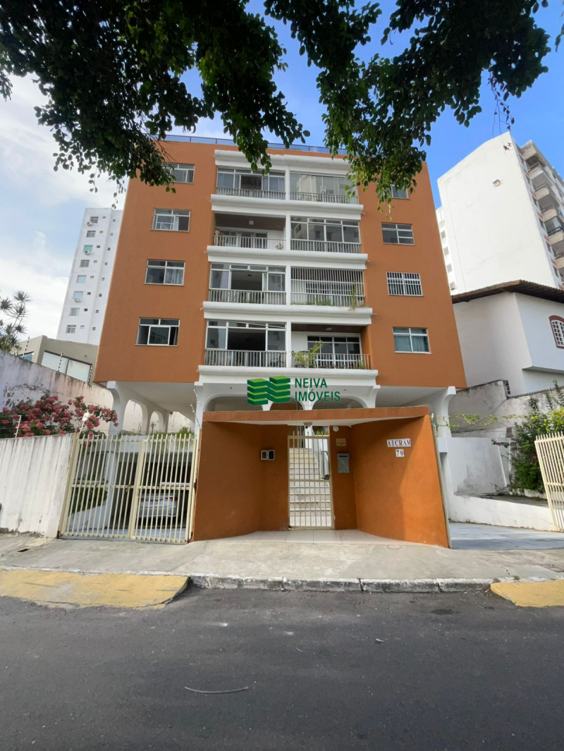 VENDA DE EXCELENTE APARTAMENTO 2/4, SENDO UMA SUÍTE, DEPENDÊNCIAS COMPLETAS - ONDINA