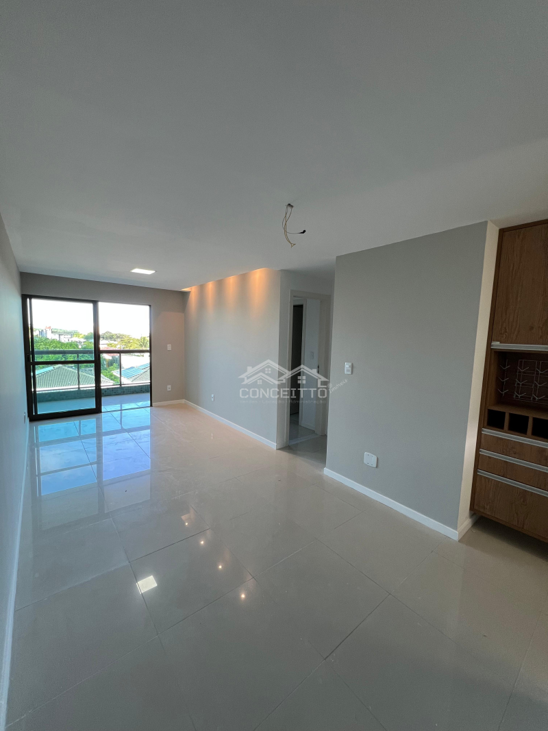 Apartamento 2 quartos, sendo 1 suíte, Nascente, Buraquinho, Lauro de Freitas/BA