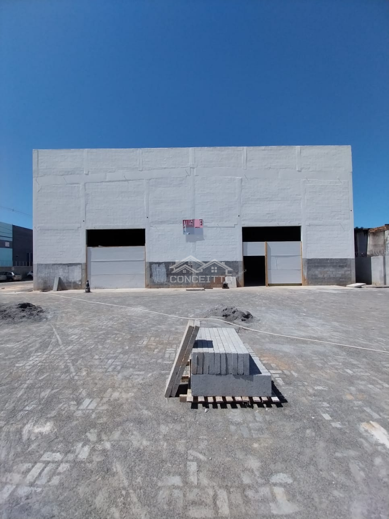 Loja Comercial 750 m², na Estrada do Coco/ Lauro de Freitas -Ba