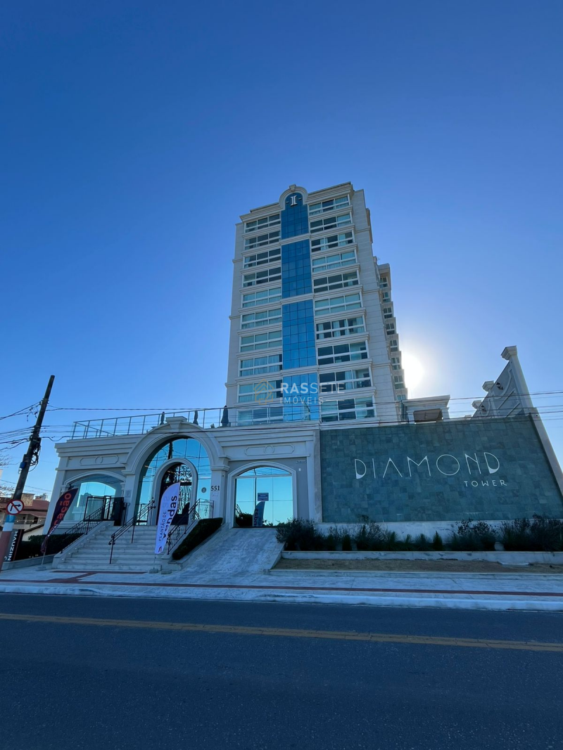 APARTAMENTO EM EMPREENDIMENTO DE ALTO PADRÃO NO DIAMOND TOWER