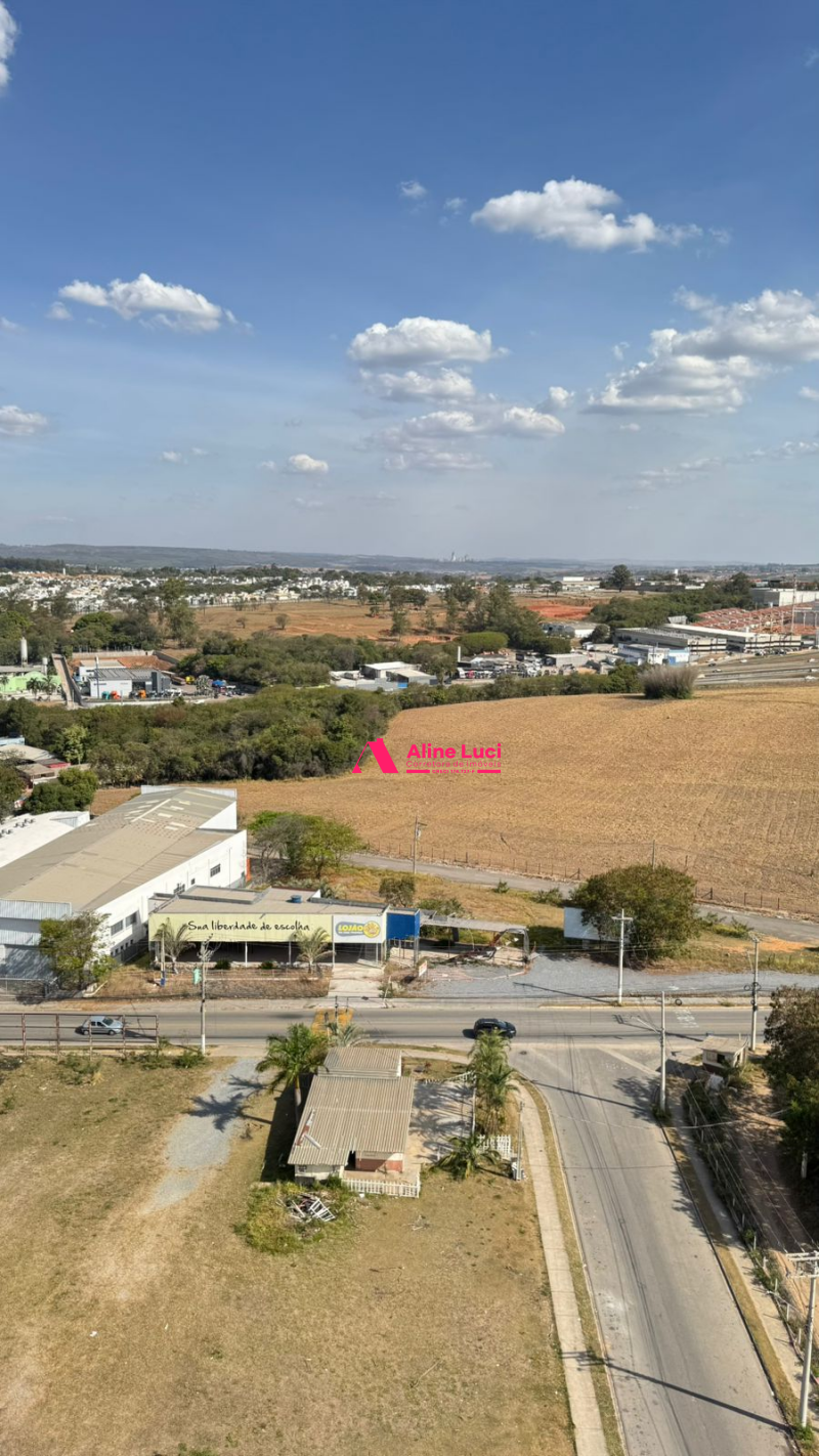 Apto 02 dts, com planejados ! Reserva São Carlos