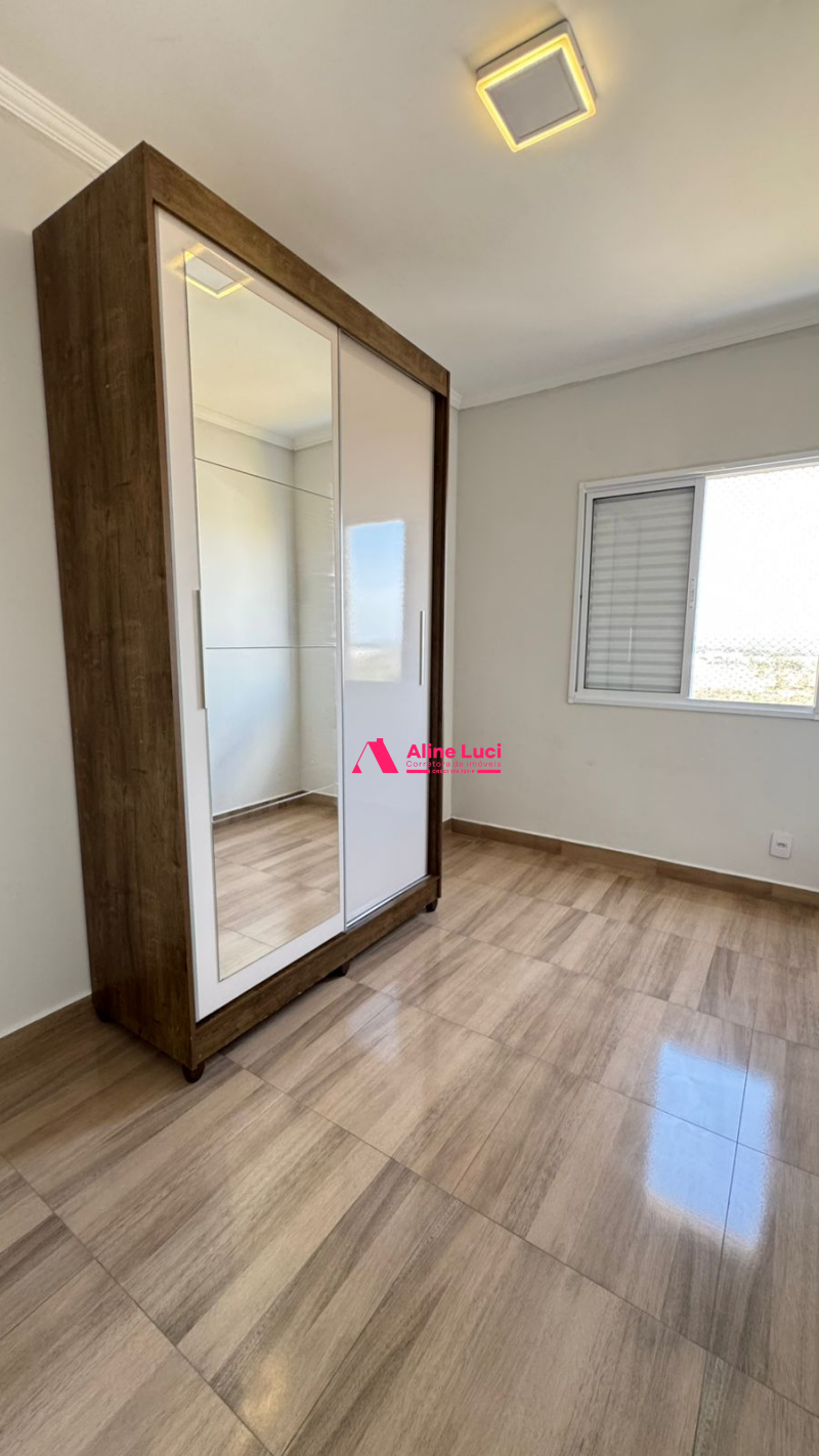 Apto 02 dts, com planejados ! Reserva São Carlos