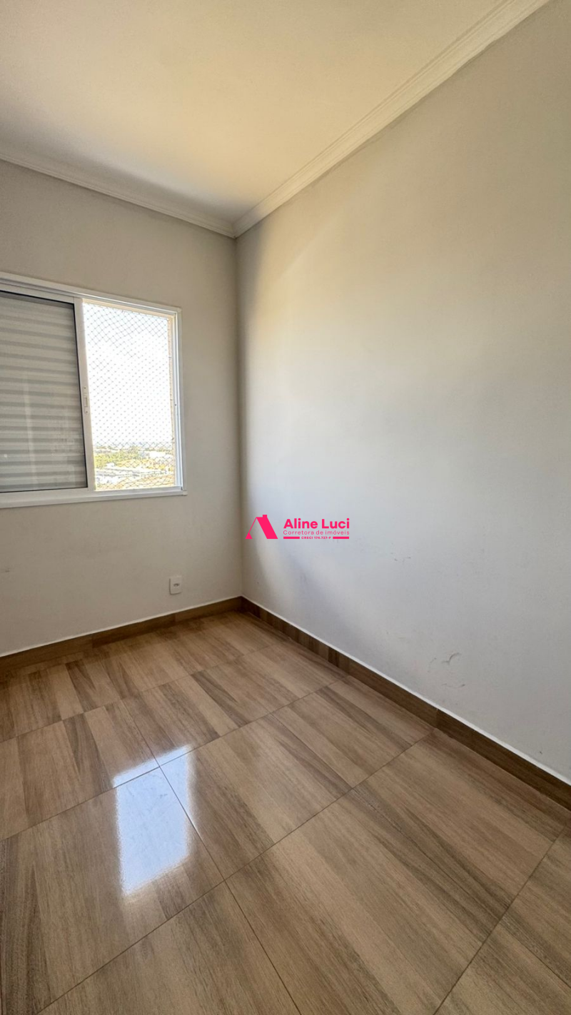 Apto 02 dts, com planejados ! Reserva São Carlos