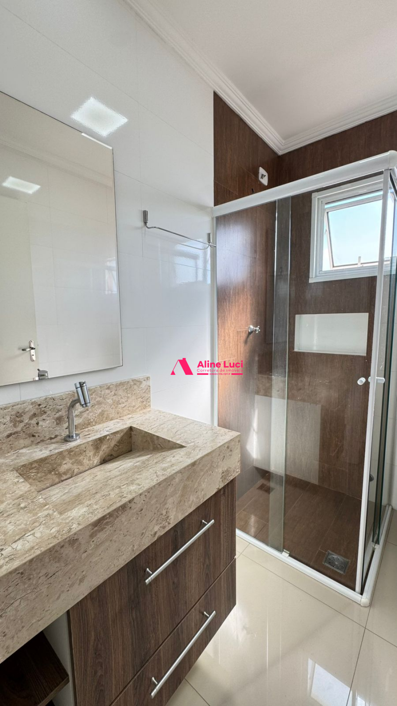 Apto 02 dts, com planejados ! Reserva São Carlos