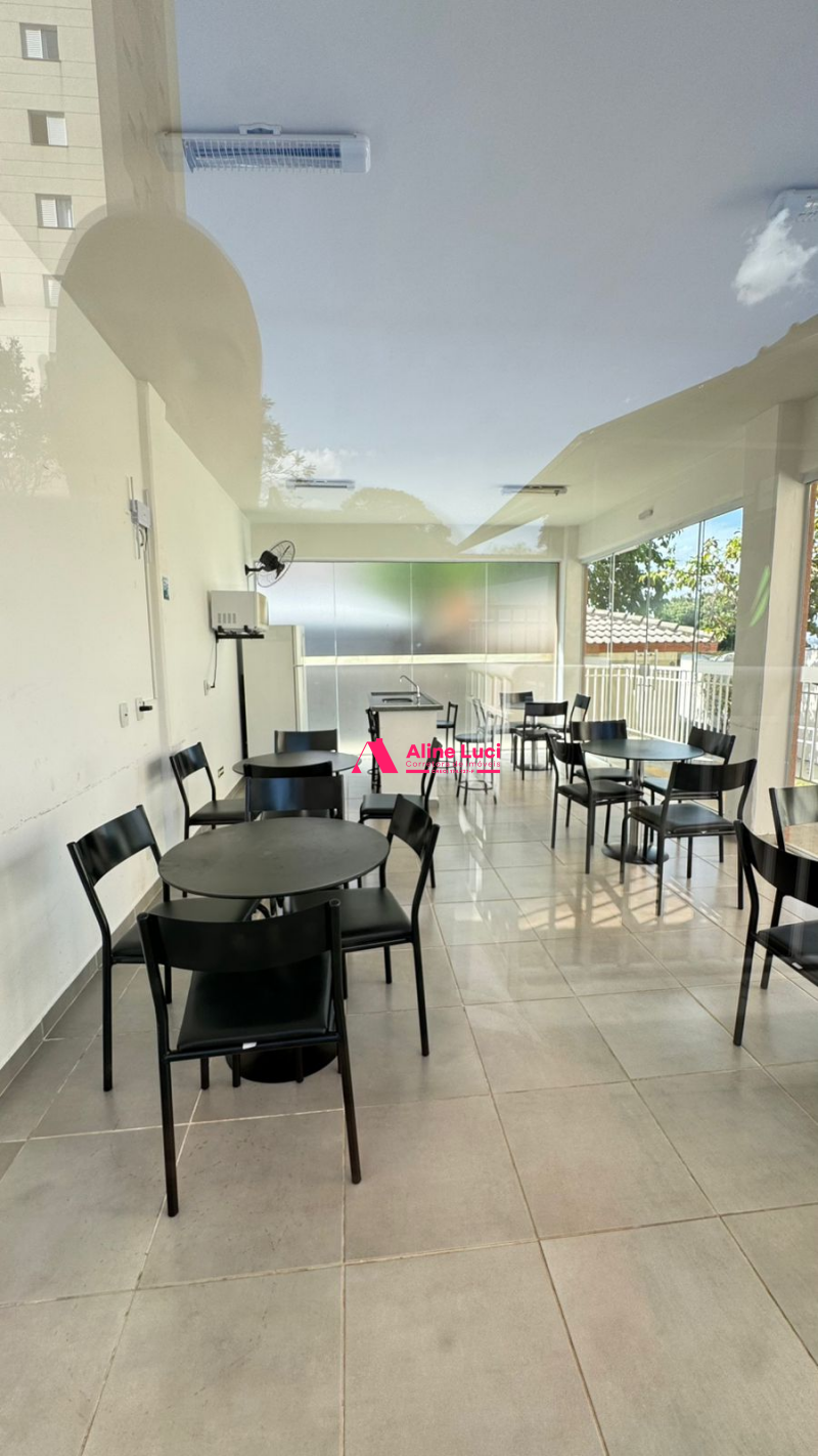 Apto 02 dts, com planejados ! Reserva São Carlos