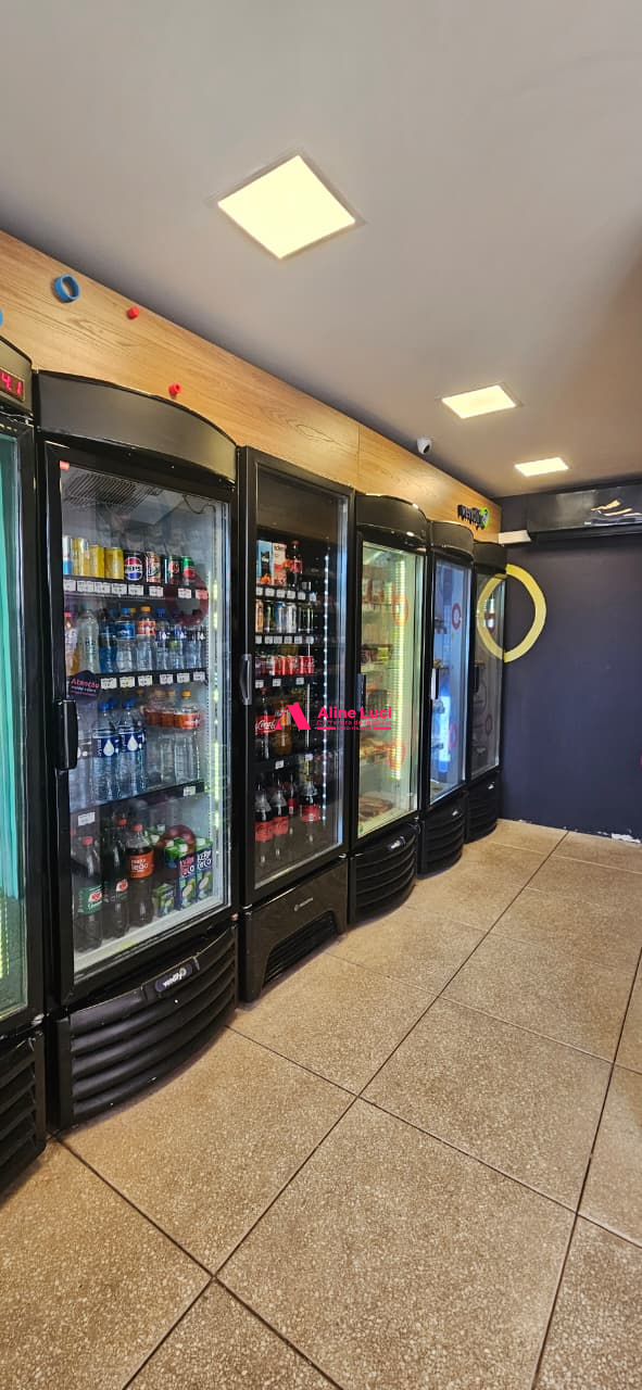 Apto 03 dts, sendo 01 suíte - Res. Cannes