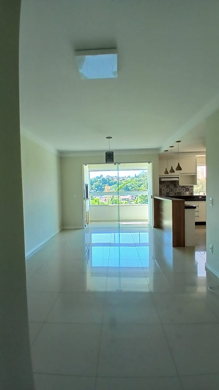 Apartamento 2 Suítes - mobiliado - Bairro Velha (próx. ao Fórum)