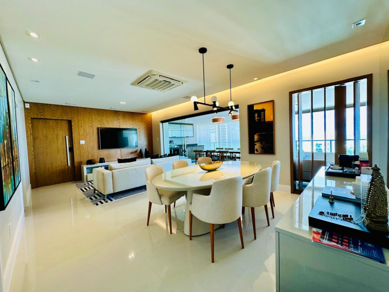 Caminho das Árvores,  Apartamento Para Venda,  146m2, 03 Quartos Com 03 Suítes,  Mobiliado, Salvador/BA.
