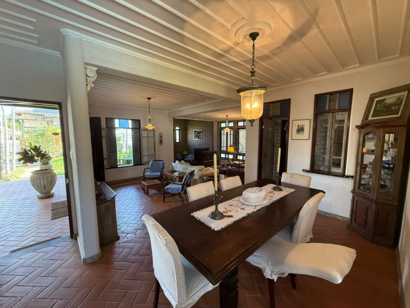 Piatã, Casa Para Venda, 05 Quartos, 333m2,                   Salvador-BA.