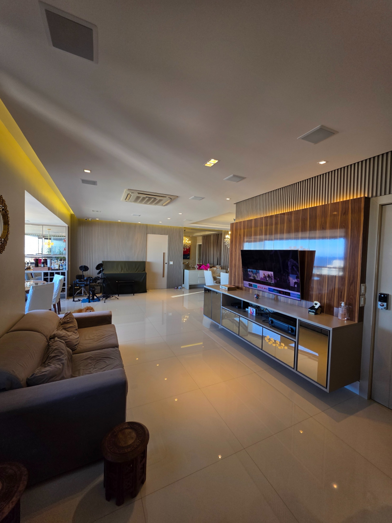 Mansão Professor Estácio Gonzaga, Horto Florestal, Apartamento Para Venda, 195m2, 03 Suítes, Vista Mar,     Porteira Fechada, Salvador/BA.