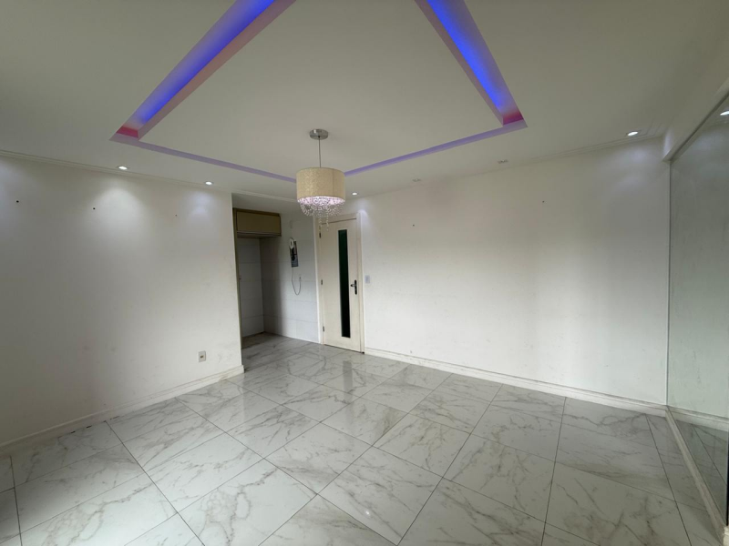 Av. Paralela, Apartamento de 02 Quartos Para Venda, 67m2,  Salvador- BA.