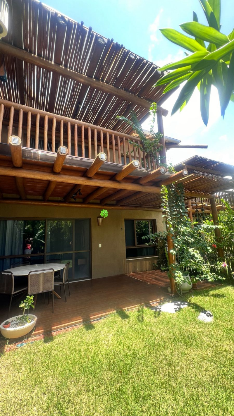 Itacimirim, Lindo Village Para Venda, 03 Quartos Com 03 Suítes, 170m2, Porteira Fechada, Salvador/BA.