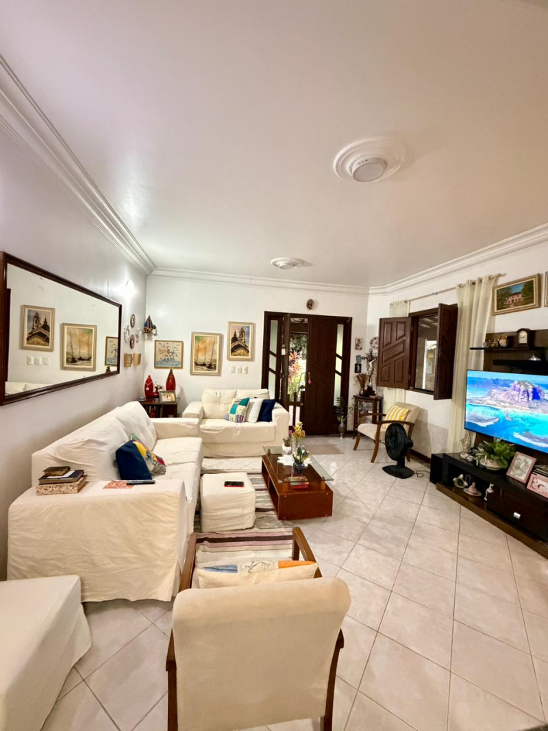 Piatã, Casa  Para Venda, 04 Quartos,  243m2,  Piscina Privativa,   Salvador/BA.