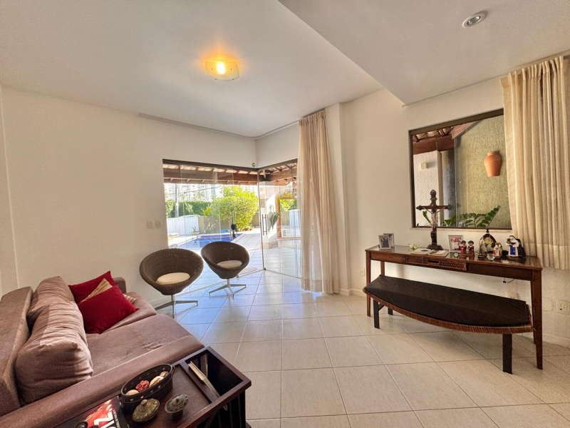 Villas do Atlantico, Casa Para Venda, 248m2,               04 Quartos Com 04 Suítes, 02 Pavimentos,              Lauro de Freitas/BA