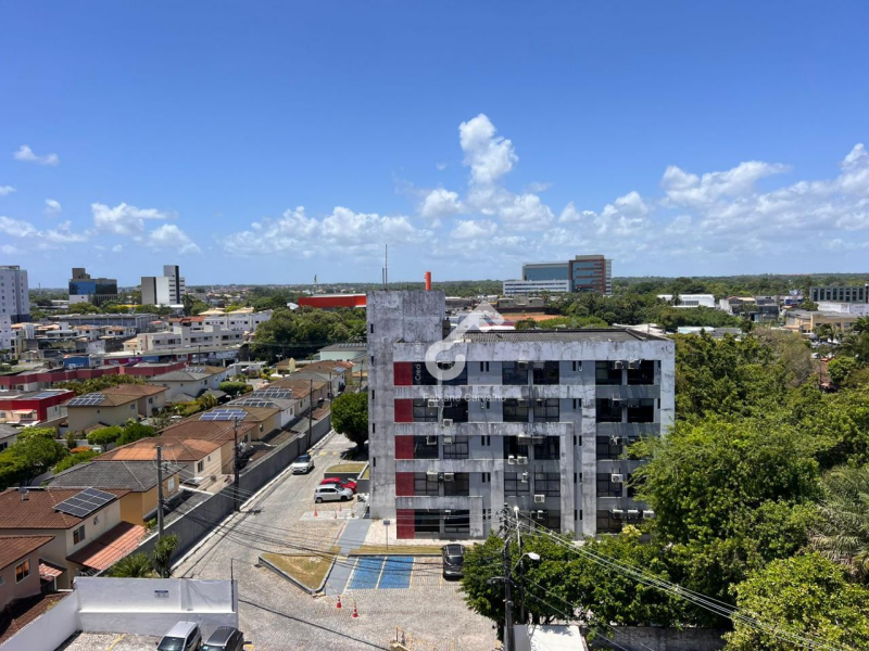 VILAS TRADE CENTER, Lauro de Freitas. Sala comercial (5º andar), sanitário, próximo ao elevador, dividida em 3 ambientes. R$130.000,00. Agende sua visita.