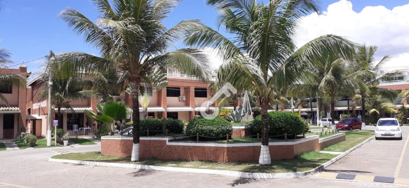 Stella Maris, SALVADOR. Village duplex com 3 quartos sendo 2 suítes (1 térrea e 1 superior), 1 escritório no sótão, cond. fechado com total infraestrutura. R$695.000,00. Agende sua visita.
