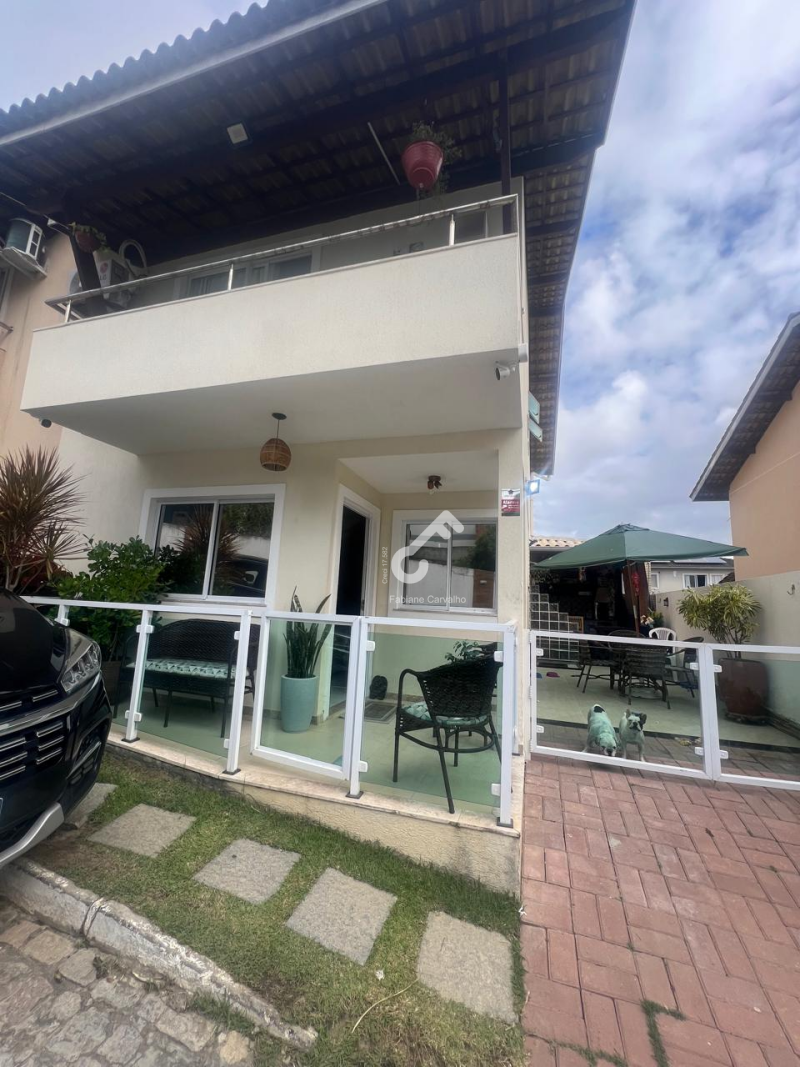 PRAIA DO FLAMENGO/Marisol, Salvador. Duplex com 4 quartos sendo 2 suítes (1 suíte máster e 1 suíte térrea), condomínio familiar com apenas 6 casas. R$630.000,00. Agende sua visita.