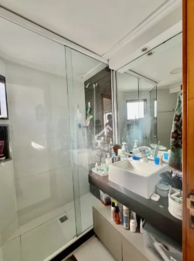 AQUARIUS, Pituba/Salvador. Maravilhoso apartamento 14º andar em condomínio com infraestrutura, 3 quartos sendo 1 suíte. São 116m². R$1.200.000,00. Agende sua visita.