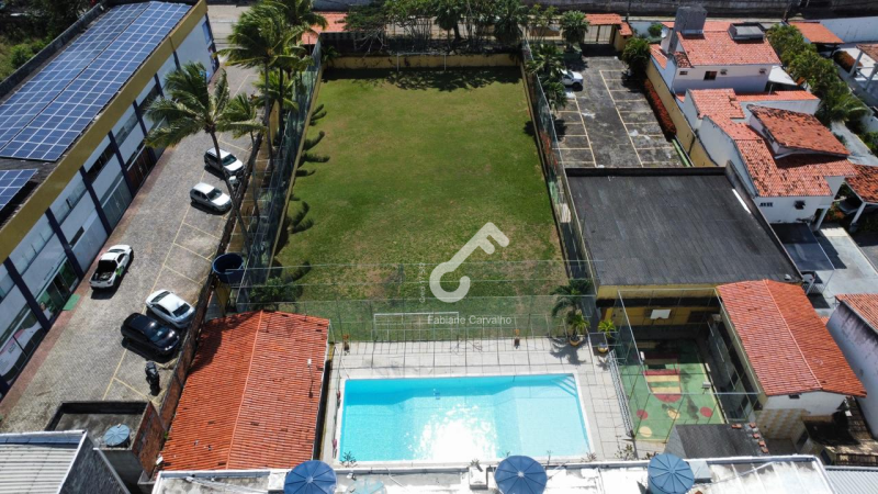 PITANGUEIRAS, Lauro de Freitas. Terreno PLANO com 2.400m² (já desmembrado em 2 lotes). R$2.400.000,00. Agende sua visita.