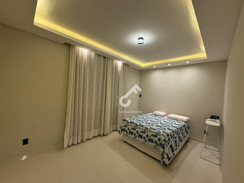 VILAS DO ATLÂNTICO, Lauro de Freitas. Sensacional duplex, 4 quartos sendo 1 suíte, ENERGIA SOLAR. R$1.480.000,00. Agende sua visita.