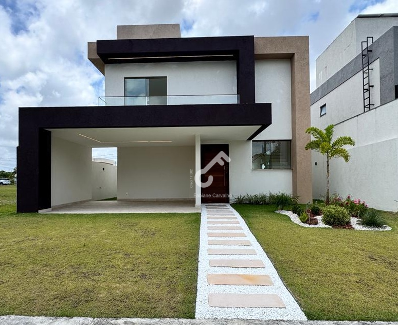 TERRAS ALPHAVILLE, Camaçari. Duplex novo ALTO PADRÃO, 4 quartos sendo 3 suítes. Condomínio com total infraestrutura. R$1.250.000,00. Agende sua visita.