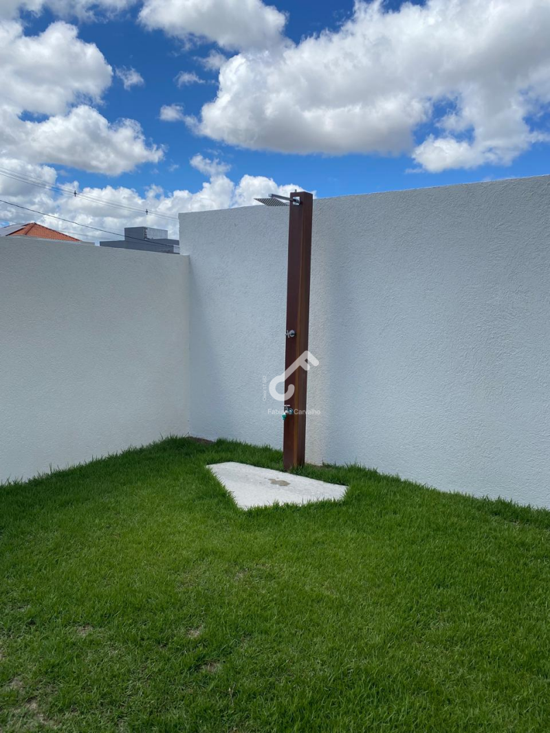 TERRAS ALPHAVILLE, Camaçari. Duplex novo ALTO PADRÃO, 4 quartos sendo 3 suítes. Condomínio com total infraestrutura. R$1.250.000,00. Agende sua visita.