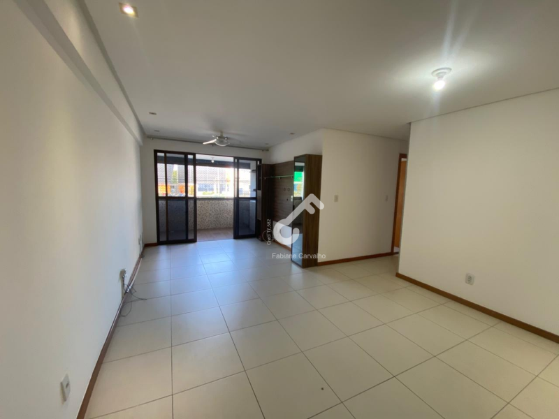 JARDIM AEROPORTO (Mansão Imperial), Lauro de Freitas. Apartamento NASCENTE (andar baixo) com 3 quartos sendo 1 suíte, condomínio fechado com portaria 24h. R$550.000,00. Agende sua visita.